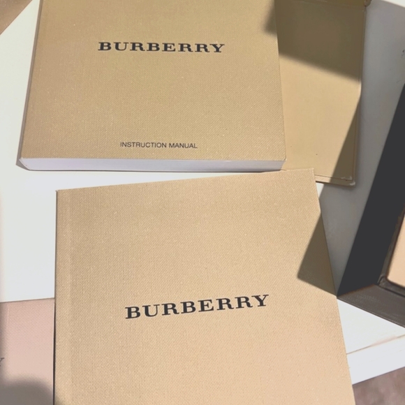 Women's Burberry Watch - Picture 3 of 6